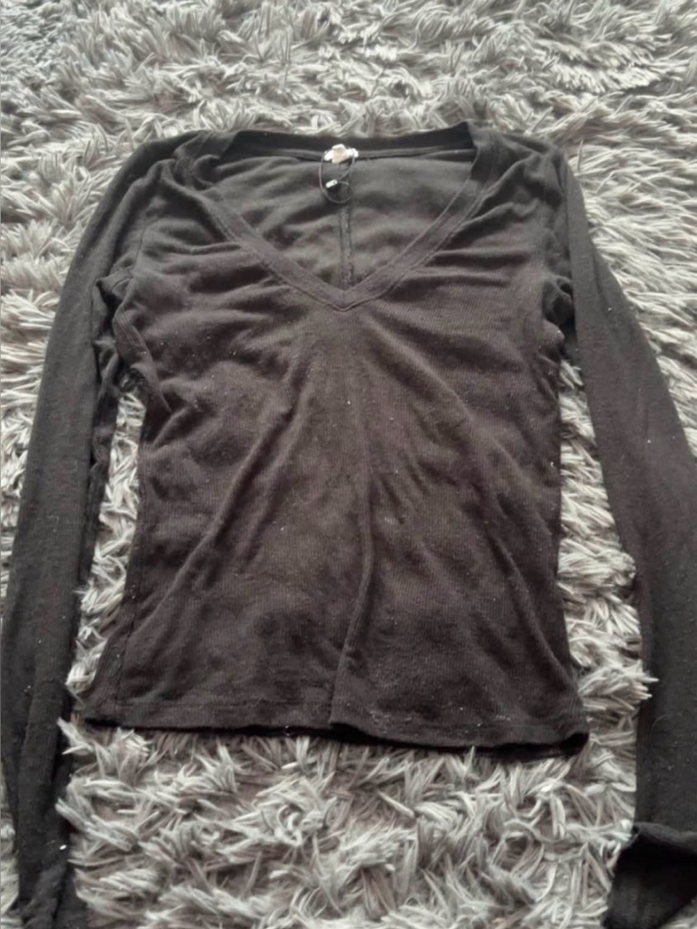 Classic Black V-Neck Long Sleeve Top